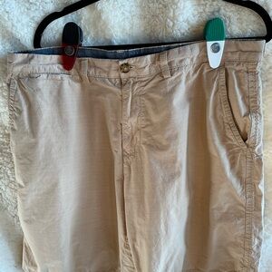 Tommy Hilfiger Men's Tan Chinos